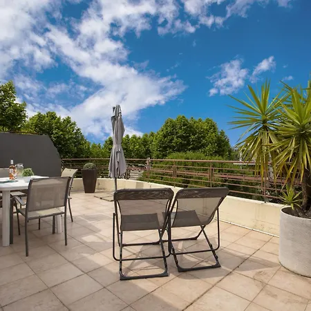 Le St Cloud By Interhome דירה *